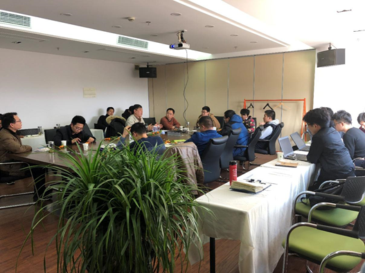 客戶至上、用心服務(wù)                       ---記2018年工程技術(shù)部第一次專業(yè)培訓(xùn)